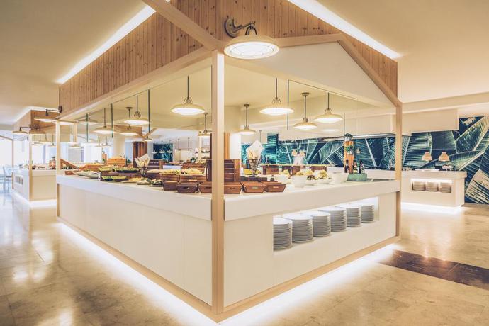 Imagen del bar/restaurante del Hotel Iberostar Selection Fuerteventura Palace. Foto 9