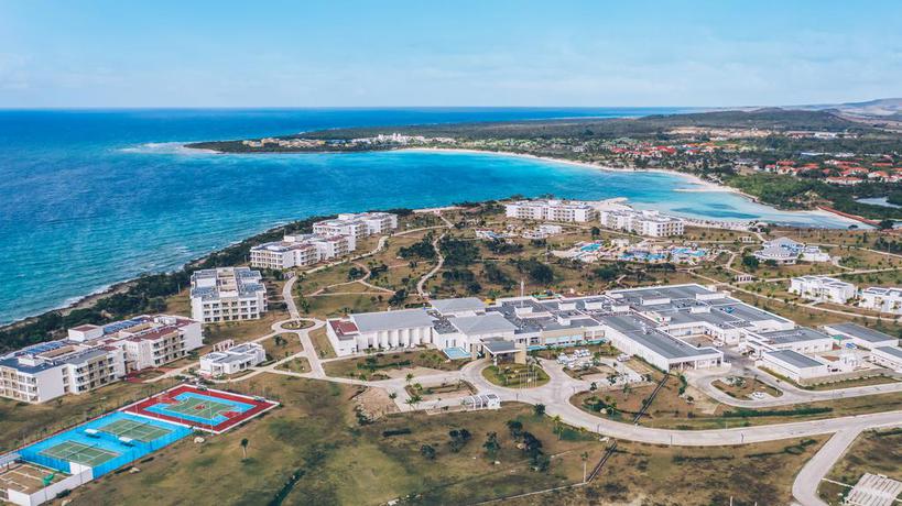 Imagen de los exteriores del Hotel Iberostar Selection Holguin. Foto 9