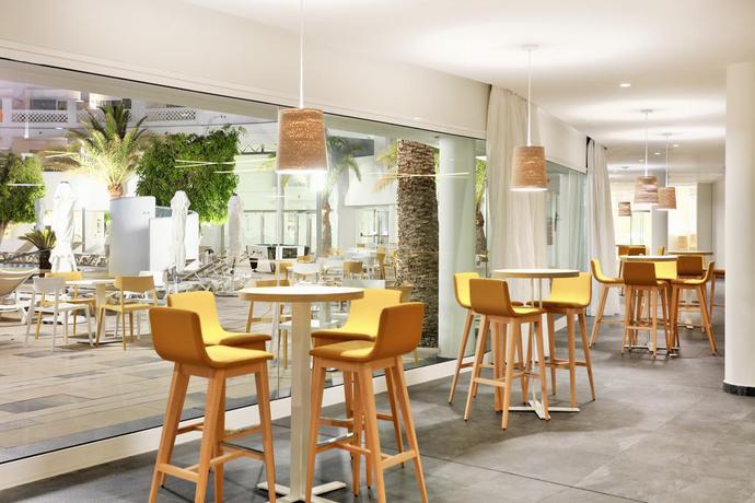 Imagen del bar/restaurante del Hotel Iberostar Selection Lanzarote Park. Foto 10