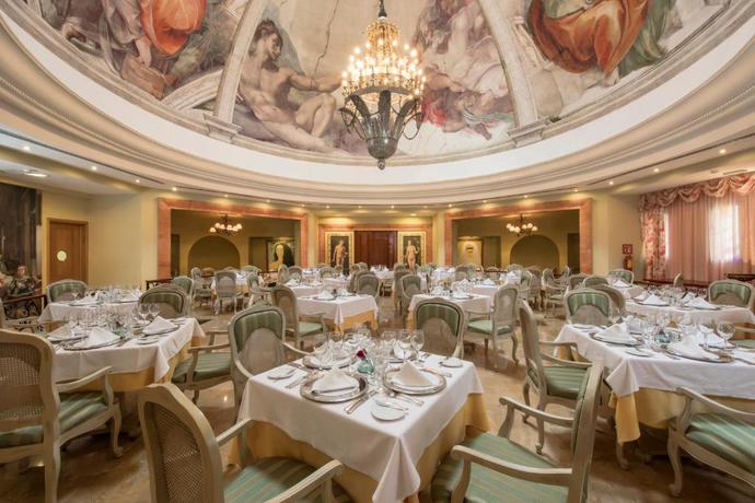 Imagen del bar/restaurante del Hotel Iberostar Selection Para&iacute;so Lindo - All Inclusive. Foto 2