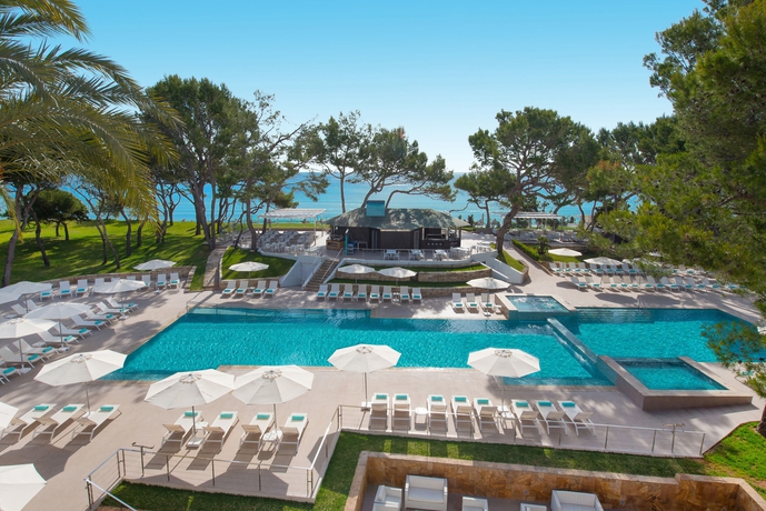 Imagen general del Hotel Iberostar Selection Playa de Muro Village. Foto 2