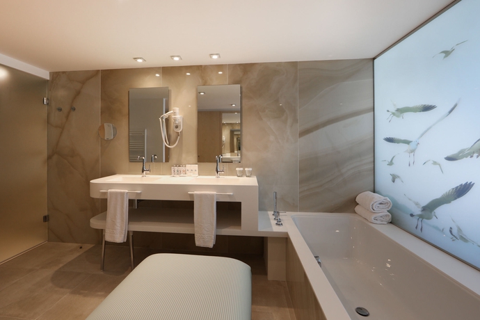 Imagen de la habitación del Hotel Iberostar Selection Playa de Palma. Foto 17