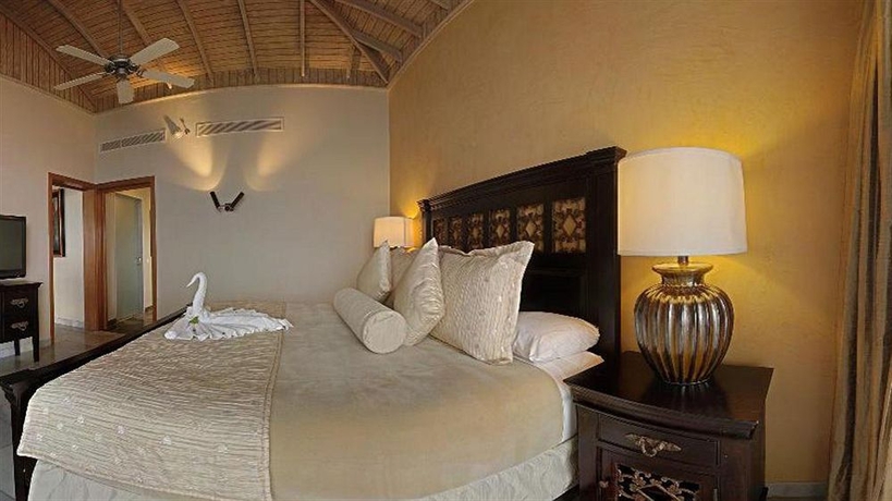 Imagen de la habitación del Hotel Iberostar Selection Rose Hall Suites. Foto 4