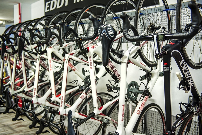 Imagen general del Hotel Iberostar Waves Bahía De Palma -adults Only. Foto 2