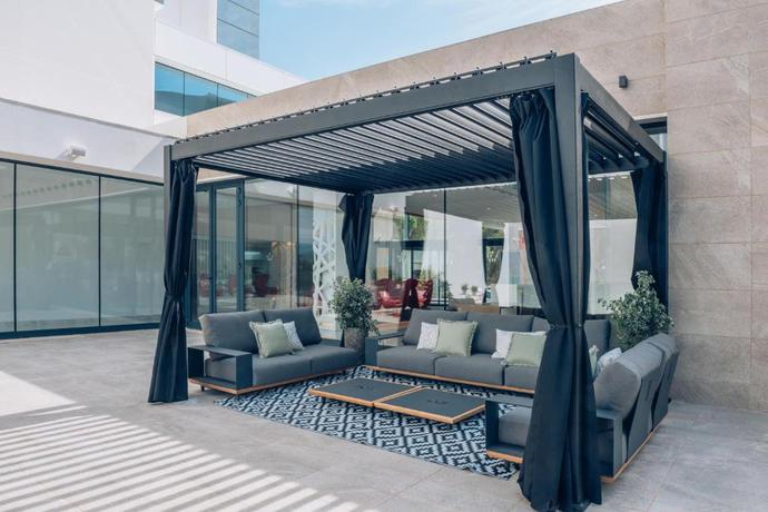 Imagen general del Hotel Iberostar Waves Cala Millor -Adults Only. Foto 8