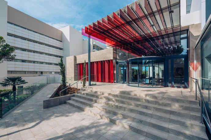 Imagen general del Hotel Iberostar Waves Cala Millor -Adults Only. Foto 11