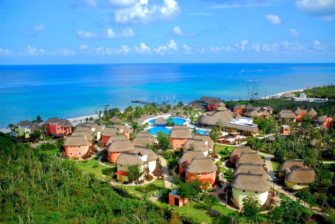 Imagen de los exteriores del Hotel Iberostar Waves Cozumel - All Inclusive. Foto 4