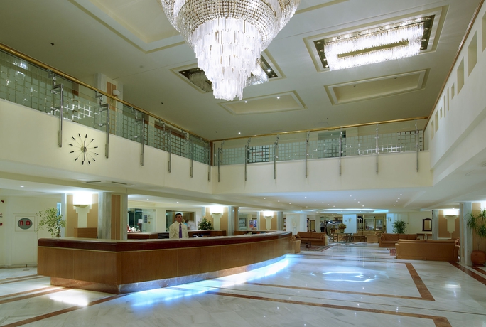 Imagen de los interiores del Hotel Iberostar Waves Creta Panorama and Mare. Foto 12