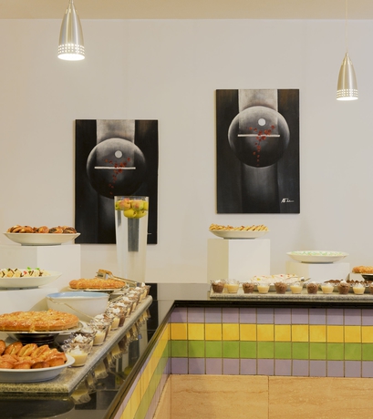 Imagen del bar/restaurante del Hotel Iberostar Waves Founty Beach. Foto 3