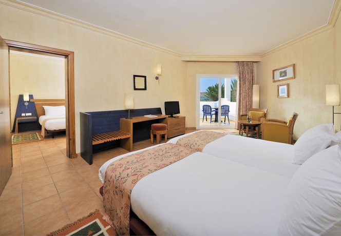 Imagen de la habitación del Hotel Iberostar Waves Founty Beach. Foto 6