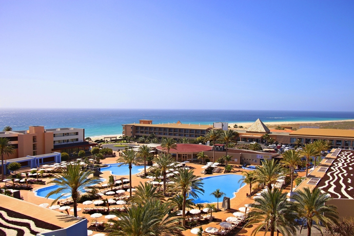 Imagen general del Hotel Iberostar Waves Gaviotas Park. Foto 4