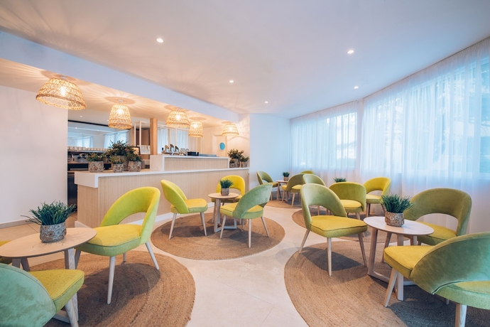 Imagen del bar/restaurante del Hotel Iberostar Waves Herceg Novi -all Inclusive. Foto 2