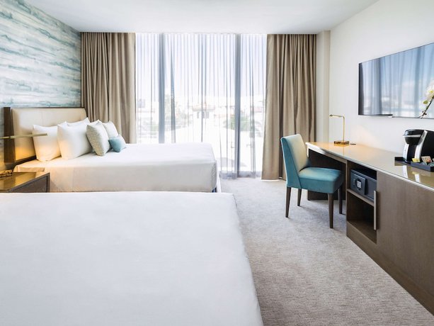 Imagen de la habitación del Hotel Iberostar Waves Miami Beach. Foto 3