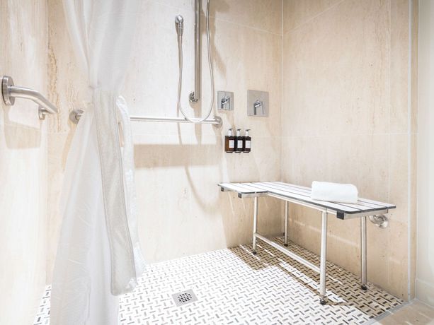 Imagen de la habitación del Hotel Iberostar Waves Miami Beach. Foto 13