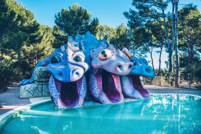 Imagen de los exteriores del Hotel Iberostar Waves Pinos Park. Foto 18