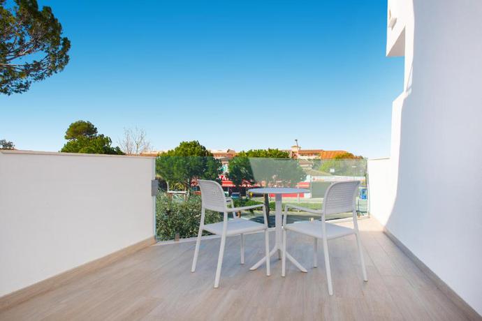 Imagen general del Hotel Iberostar Waves Playa de Muro. Foto 6