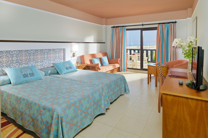 Imagen de los interiores del Hotel Iberostar Waves Saïdia. Foto 14