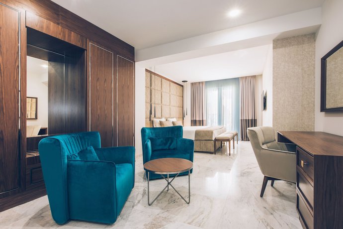 Imagen de la habitación del Hotel Iberostar Waves Slavija. Foto 10