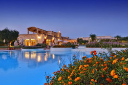 Imagen de la piscina del Hotel Iberotel Apulia. Foto 36