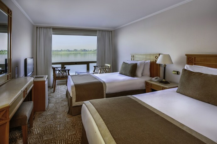 Imagen de la habitación del Hotel Iberotel Crown Emperor Nile Cruise - Every Thursday From Luxor For 07 And 04 Nights - Every Monday F. Foto 19