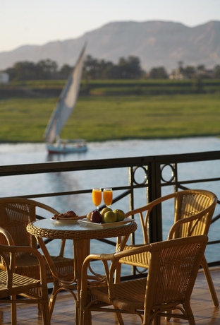 Imagen de los exteriores del Hotel Iberotel Luxor. Foto 8