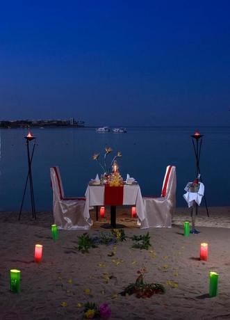 Imagen de los exteriores del Hotel Iberotel Makadi Beach - All Inclusive. Foto 6