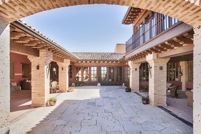 Imagen de los exteriores del Hotel Ibersol La Casona de Andrea. Foto 13