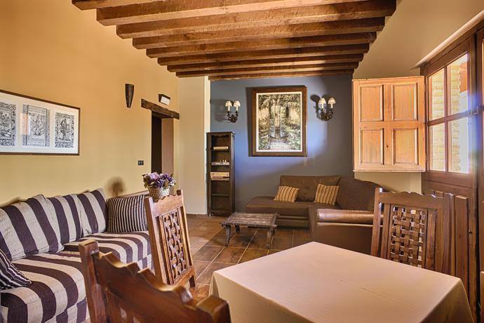 Imagen de los interiores del Hotel Ibersol La Casona de Andrea. Foto 21