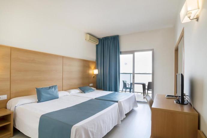 Imagen general del Hotel Ibersol Playa Dorada. Foto 16