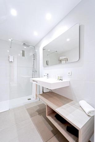 Imagen de la habitación del Hotel Ibersol Siurell. Foto 3