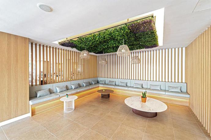 Imagen de los interiores del Hotel Ibersol Siurell. Foto 9