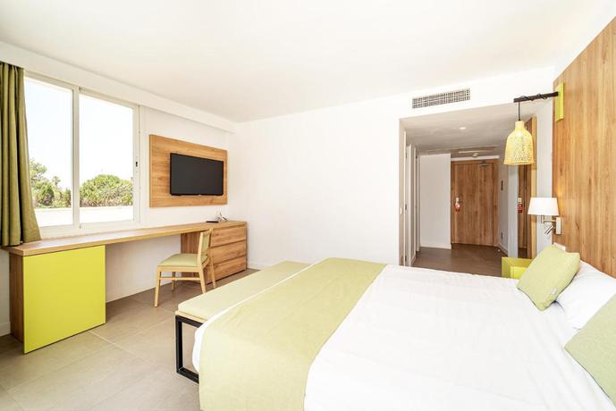 Imagen de la habitación del Hotel Ibersol Siurell. Foto 4
