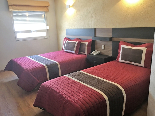 Imagen de la habitación del Hotel Ibeurohotel Guadalajara Expo. Foto 10