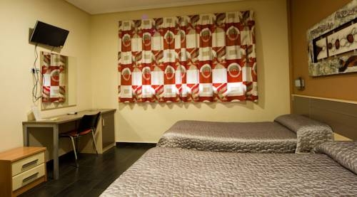 Imagen general del Hotel Ibi. Foto 2