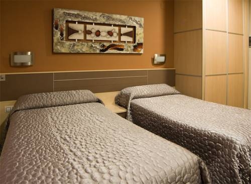 Imagen general del Hotel Ibi. Foto 5