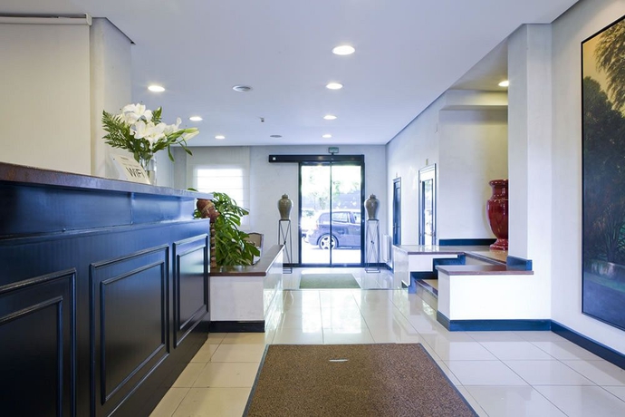 Imagen de los interiores del Hotel Ibiltze. Foto 13