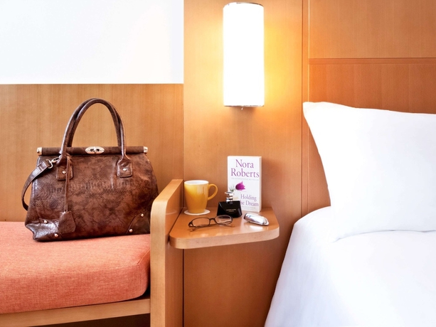 Imagen de la habitación del Hotel Ibis Abu Dhabi Gate. Foto 3