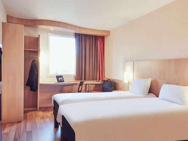 Imagen de la habitación del Hotel Ibis Aix En Provence. Foto 2