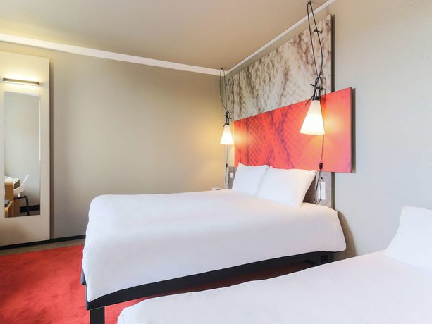 Imagen de la habitación del Hotel Ibis Albi. Foto 2