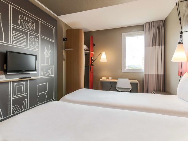 Imagen de la habitación del Hotel Ibis Albi. Foto 4