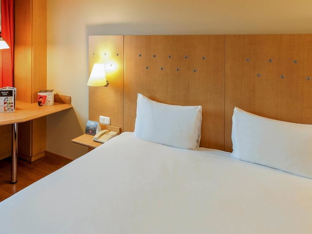 Imagen de la habitación del Hotel Ibis Alcalá De Henares La Garena. Foto 9
