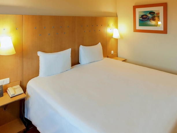 Imagen de la habitación del Hotel Ibis Alcalá De Henares La Garena. Foto 12