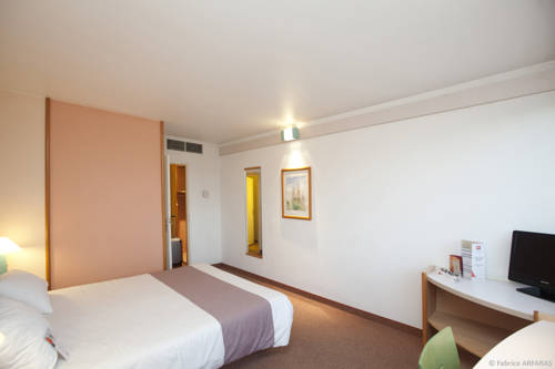 Imagen de la habitación del Hotel Ibis Ales Centre Ville. Foto 5