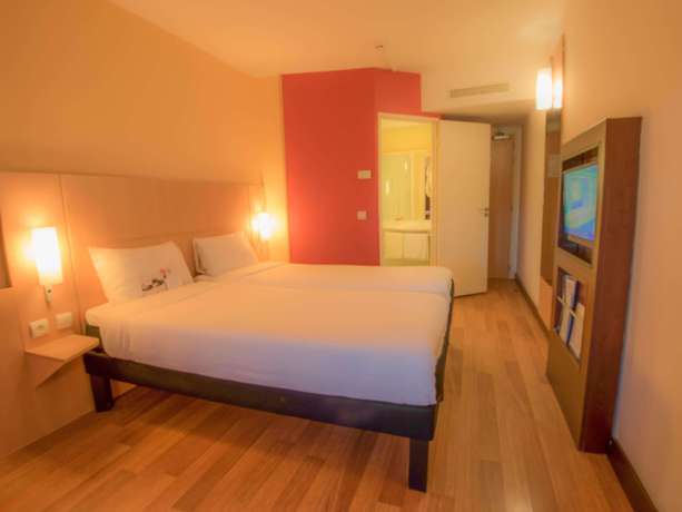 Imagen de la habitación del Hotel Ibis Alger Aéroport. Foto 11