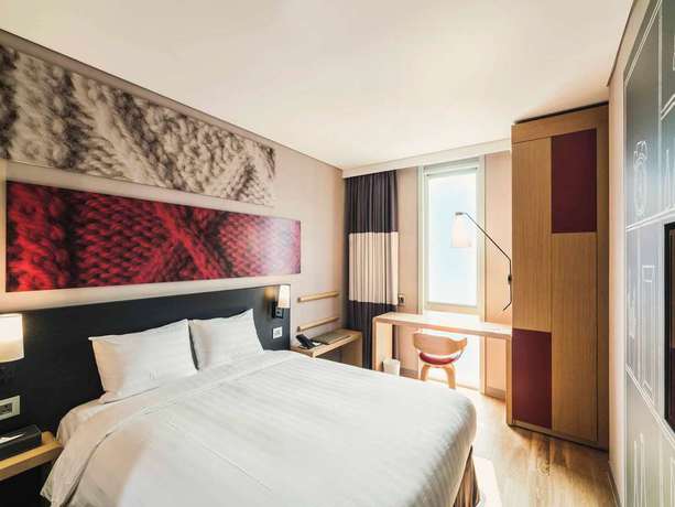 Imagen de los exteriores del Hotel Ibis Ambassador Busan Haeundae. Foto 11