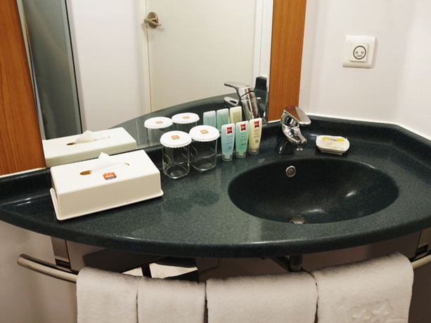 Imagen de la habitación del Hotel Ibis Ambassador Seoul Myeongdong. Foto 7