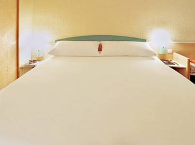 Imagen de la habitación del Hotel Ibis Amboise. Foto 9