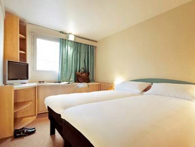 Imagen de la habitación del Hotel Ibis Amboise. Foto 10