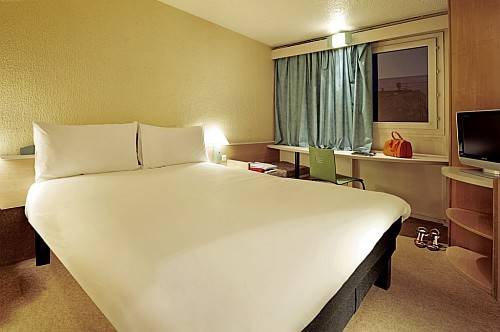 Imagen de la habitación del Hotel Ibis Amboise. Foto 11