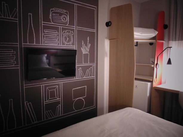 Imagen de la habitación del Hotel Ibis Americana. Foto 11